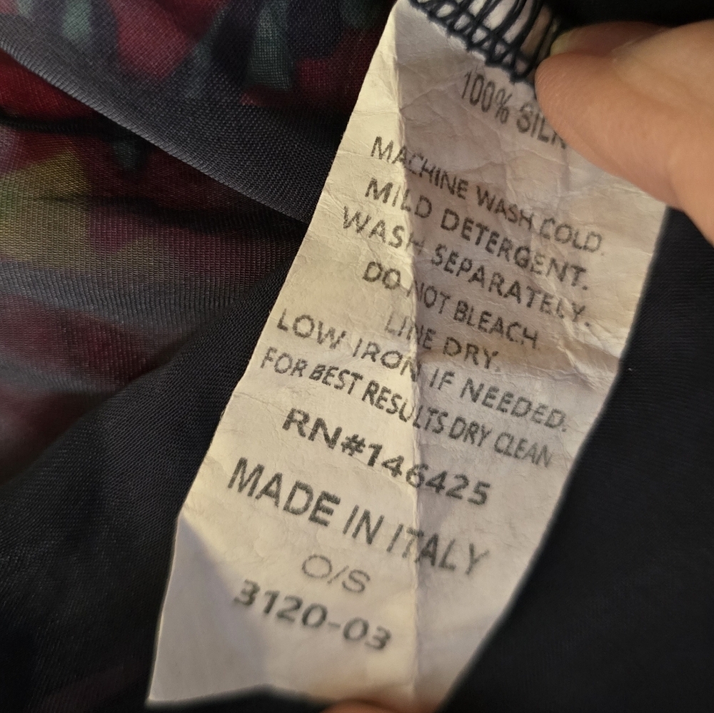 NWOT - Silk Tina Stevens O/S Silk Tie Blouse Made In Italy - Picture 7 of 7